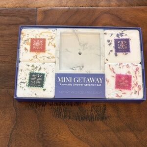 Paper Source Mini Getaway Aromatic Shower Steamer Set